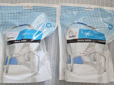 ResMed AirFit N20 Medium Nasal Mask System #63501 – New Sealed