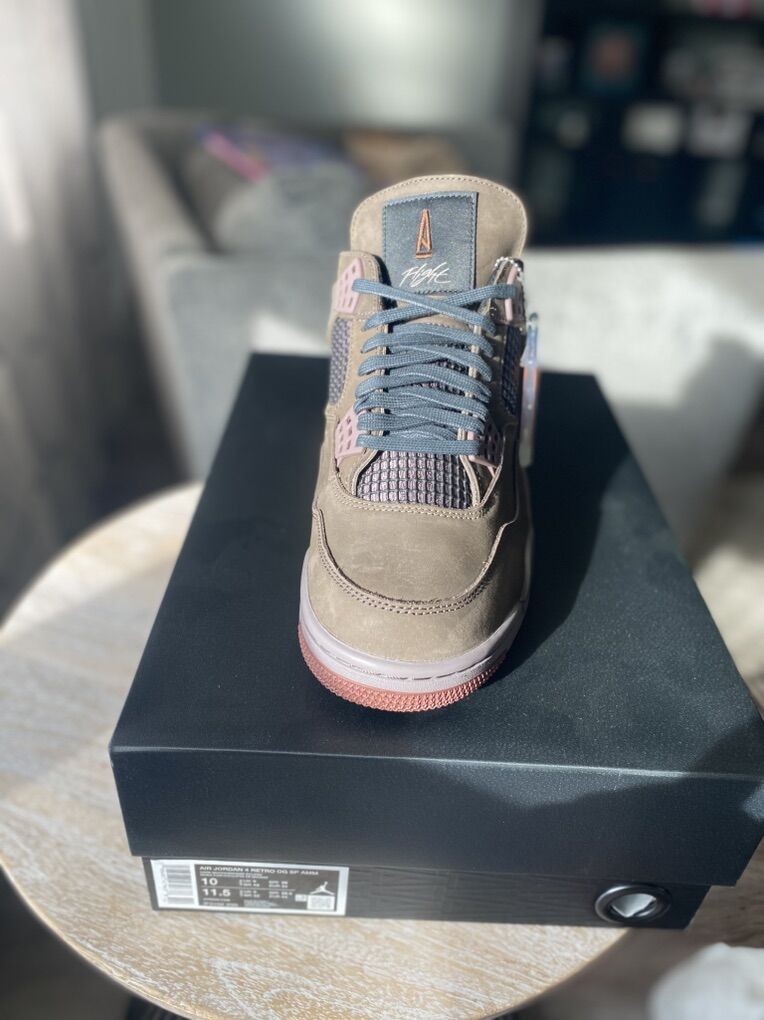 Jordan 4 A Ma Maniere Dark Mocha Size M10