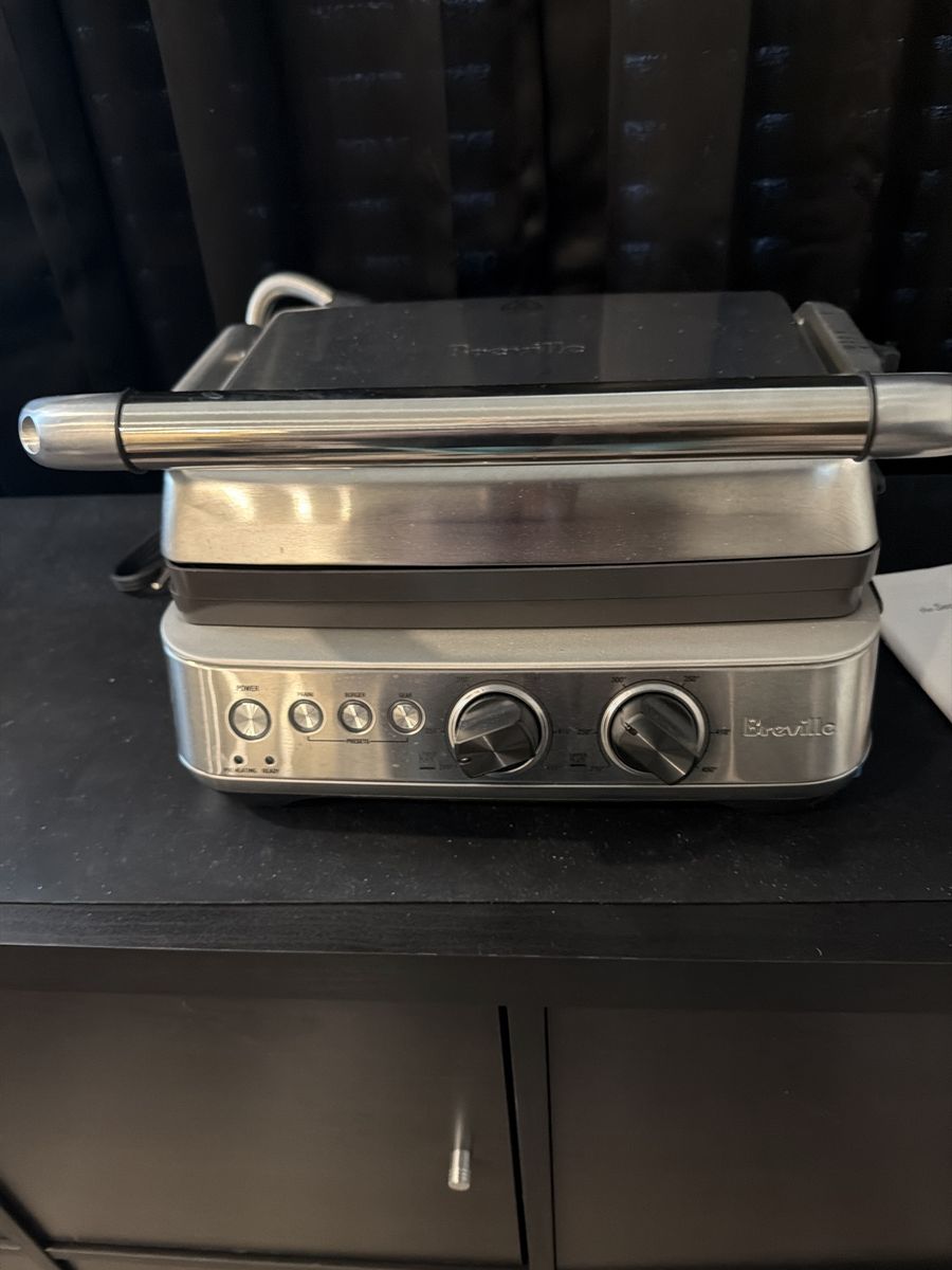 New! Breville Sear & Press Grill