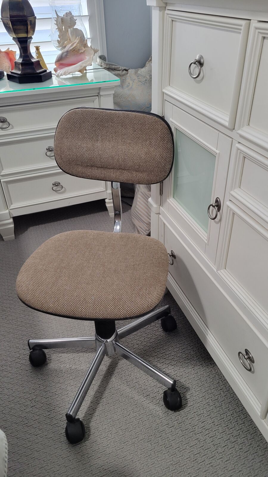 Desk chair, beige swivel new