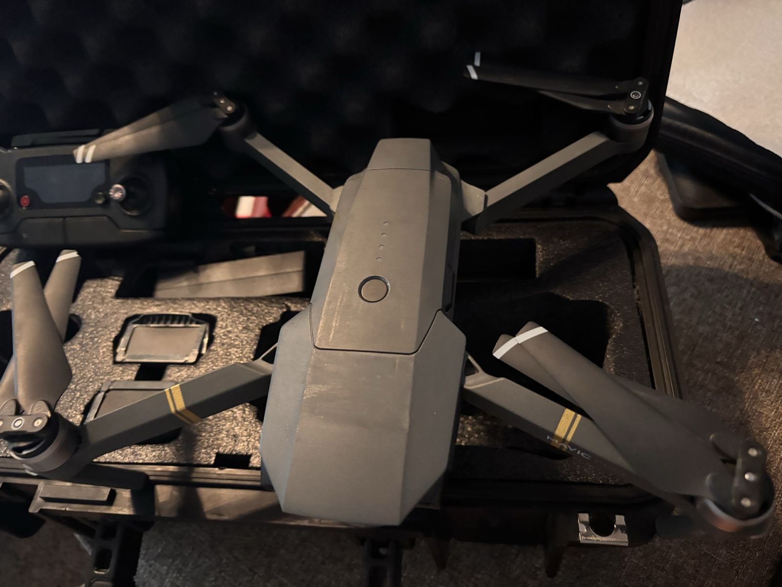 Dji Mavic Pro Drone Excellent Cond In Case