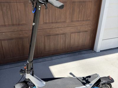 Varla electric scooter