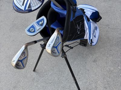 Callaway Junior Golf Clubs with Bag RH