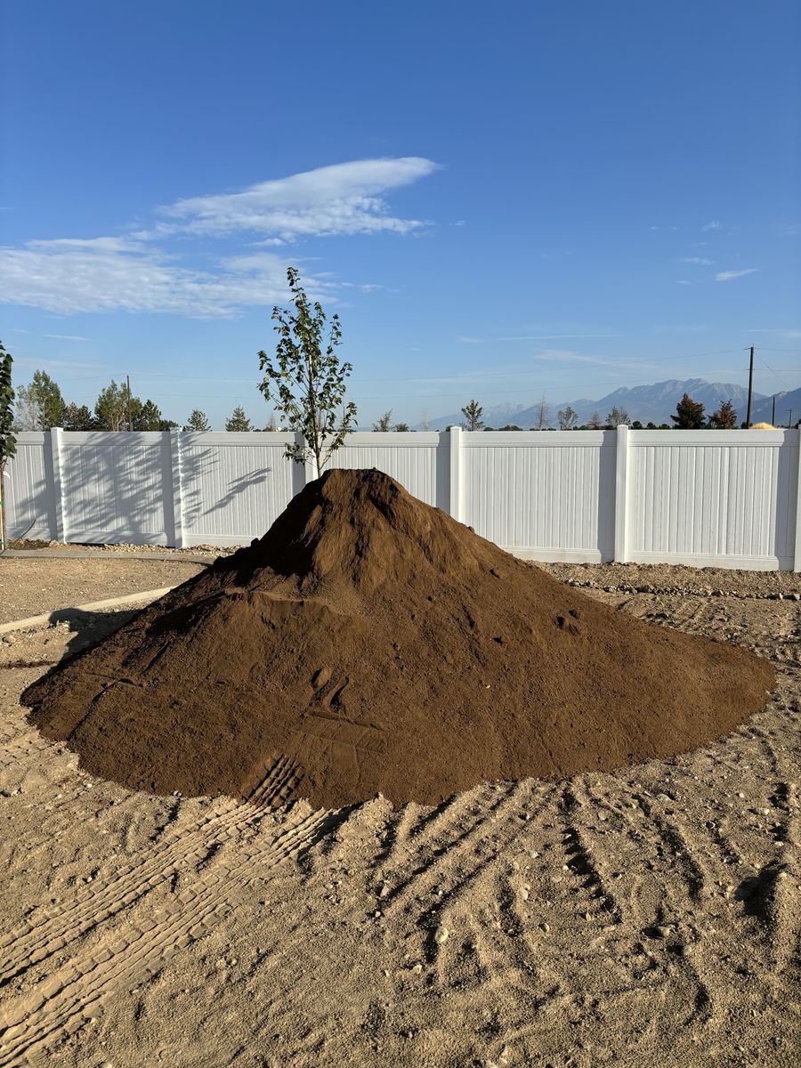Quality Topsoil Delivery For Sod & Grass Seed