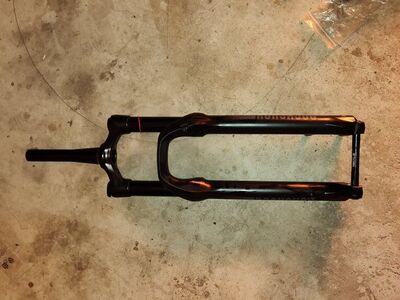 About 90 Miles Rockshox 35 29er 140mm