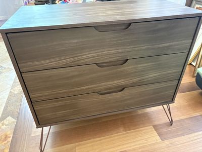 Mid-Century Modern 3 Drawer Dresser w/ Metal Legs