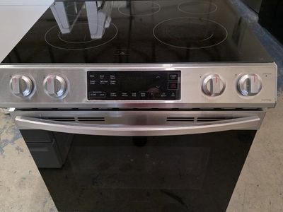 Samsung slide-in electric stove