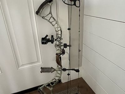 Bowtech Insanity CPX – 70 lb – QAD HDX – CBE Tek-Hybrid – Ready to Hunt