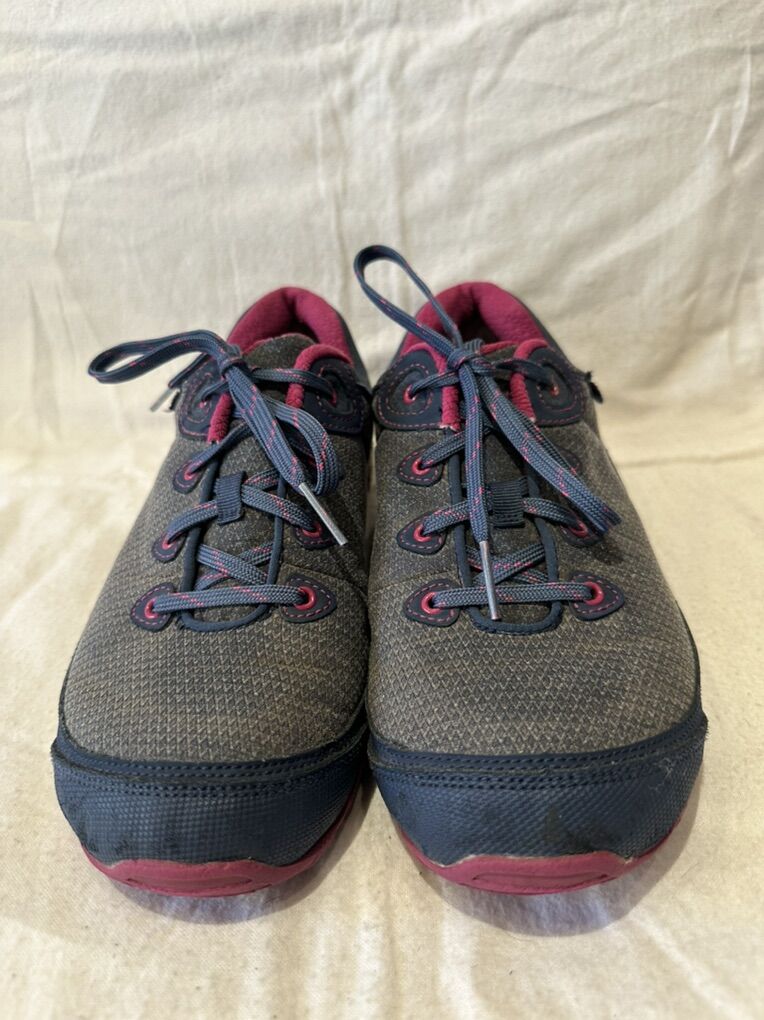 Ahnu Women’s 10.5 Gray/Fuchsia WP Hiking Shoes