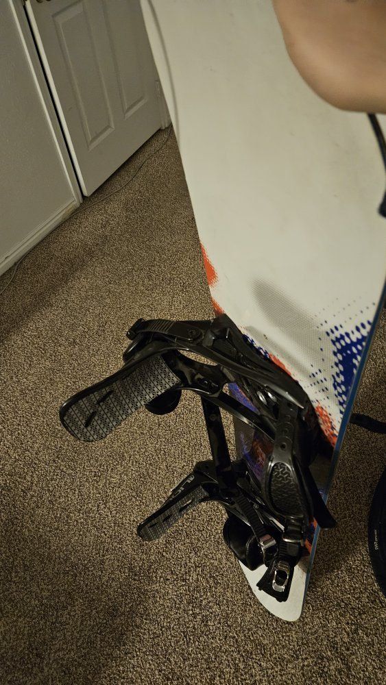 BURTON SNOWBOARD