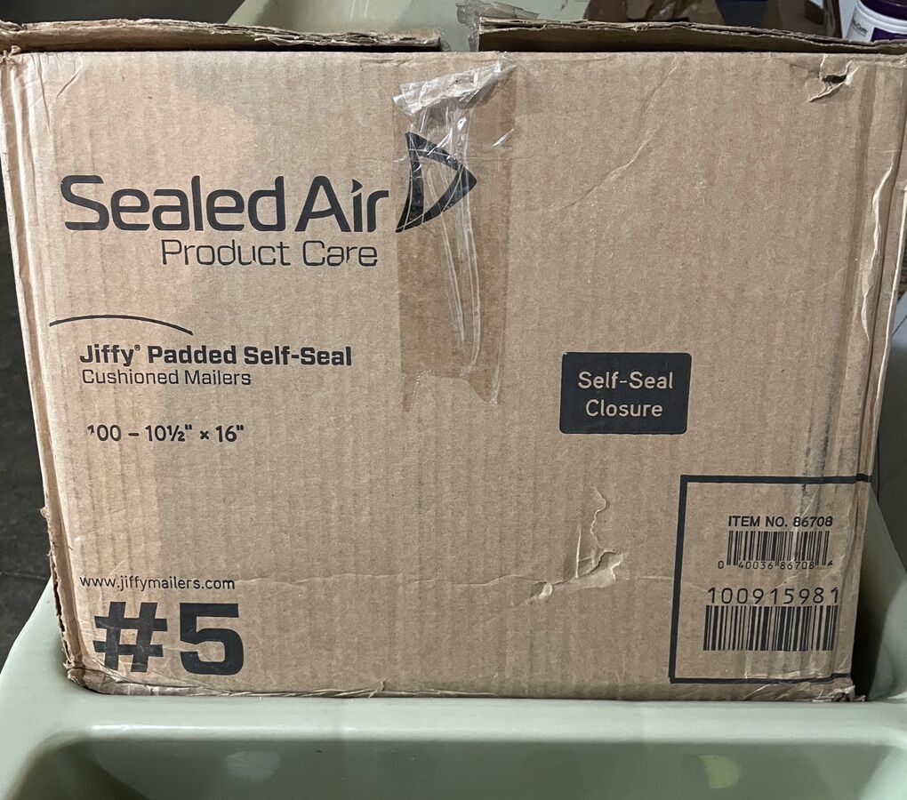100 Self Seal Padded Envelopes 10.5 X 16