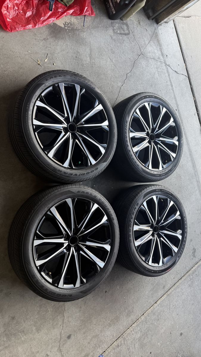 5x114.3 Mazda cx-50 20" wheels & tires