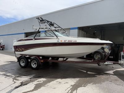 2000 Crownline