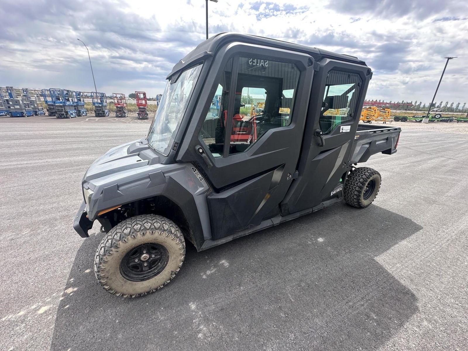 2019 CUSHMAN HAULER UTV 4x4