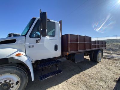 2002 International DuraStar 4300