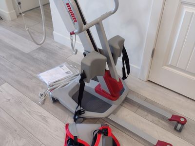 Molift Quick Raiser 205 Sit-to-Stand Lift