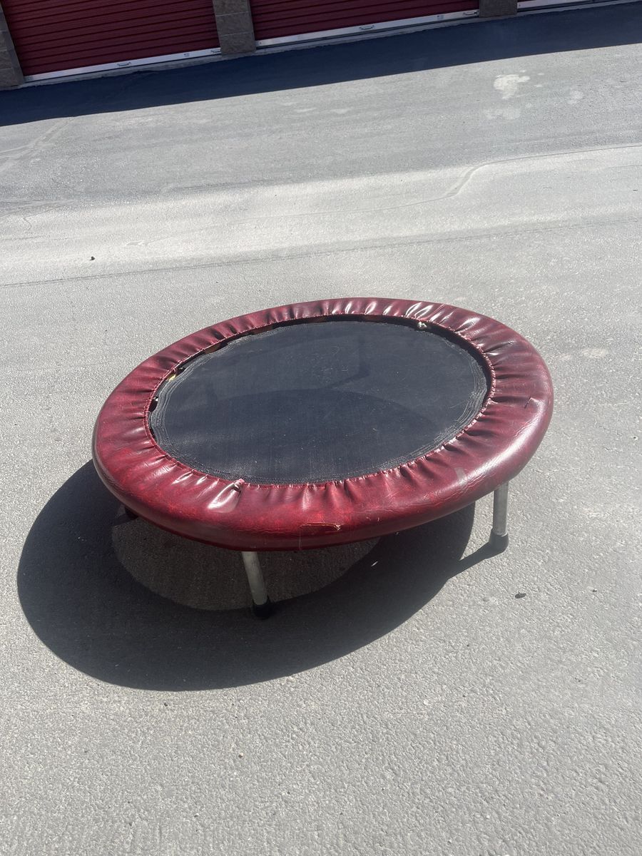 Burgundy Mini Exercise Trampoline Rebounder