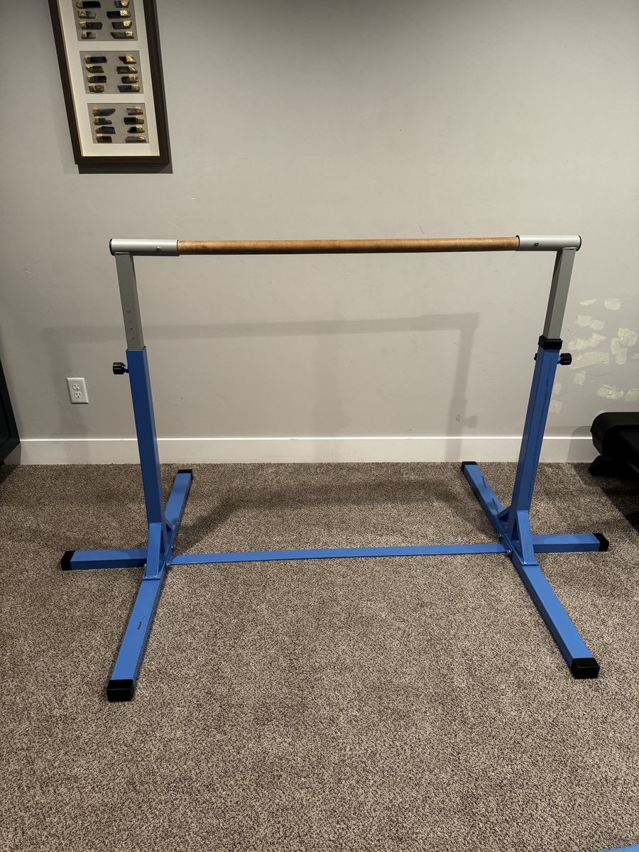 Gymnastics bar