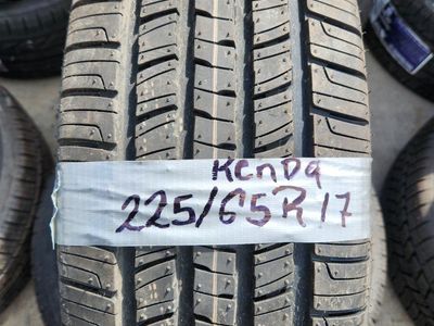 225/65r17 kenda kenetica touring as