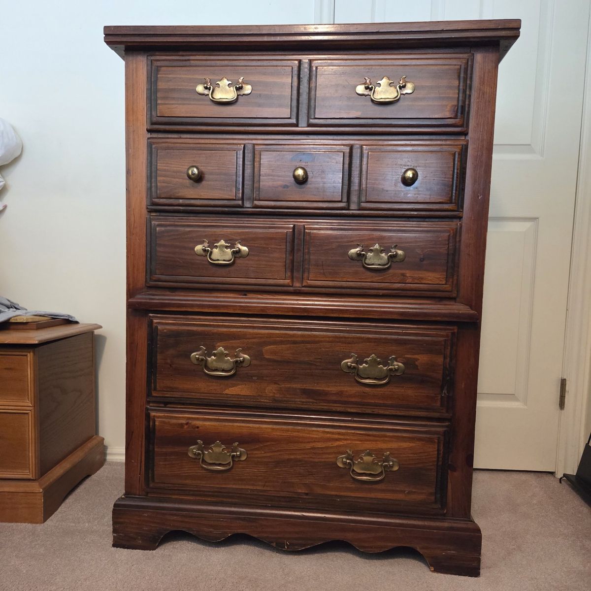 Dresser