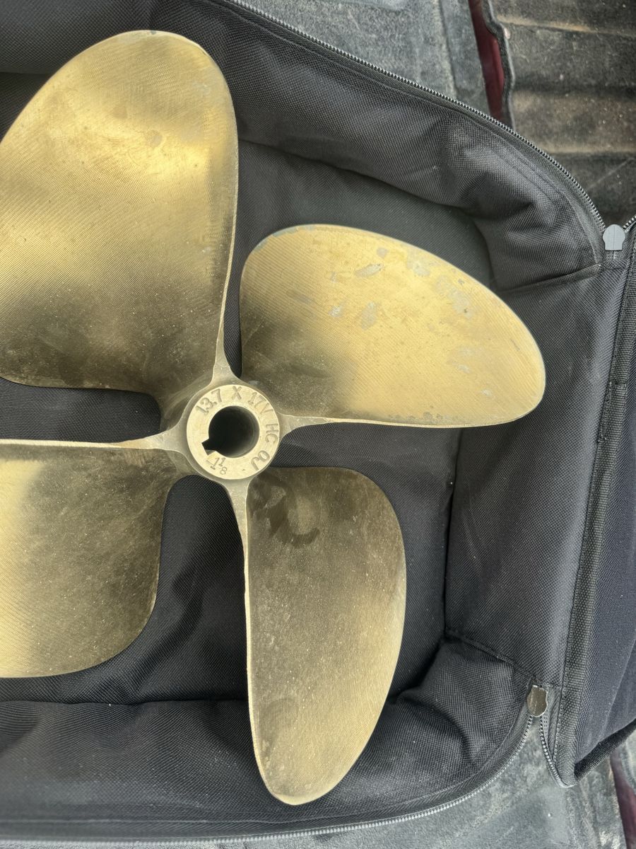 Prop/weekend saver kit