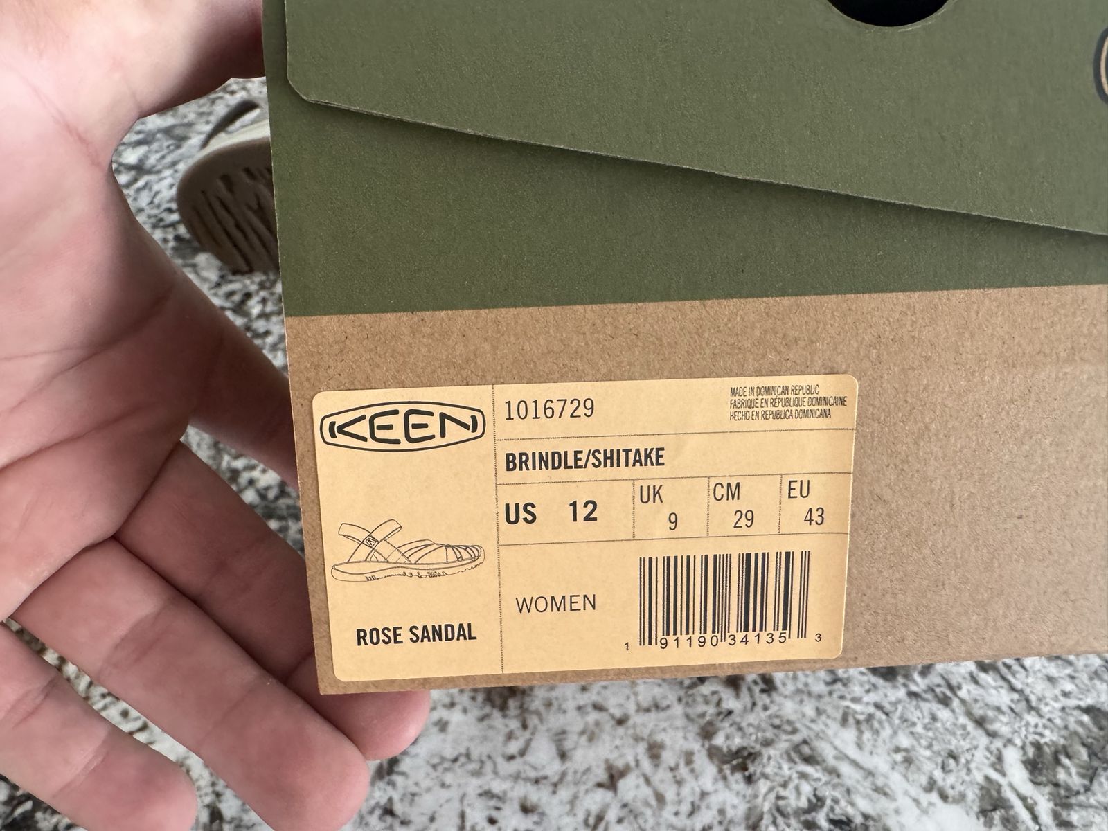 Brand new never worn ordered the wrong size cash or Venmo only.