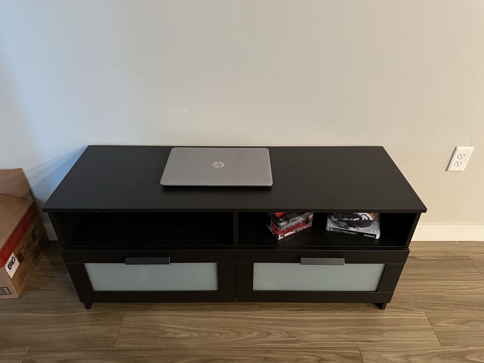 Black tv stand