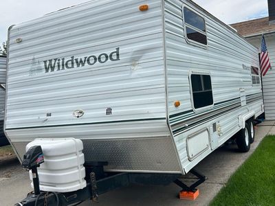 2002 Forest River Wildwood T25