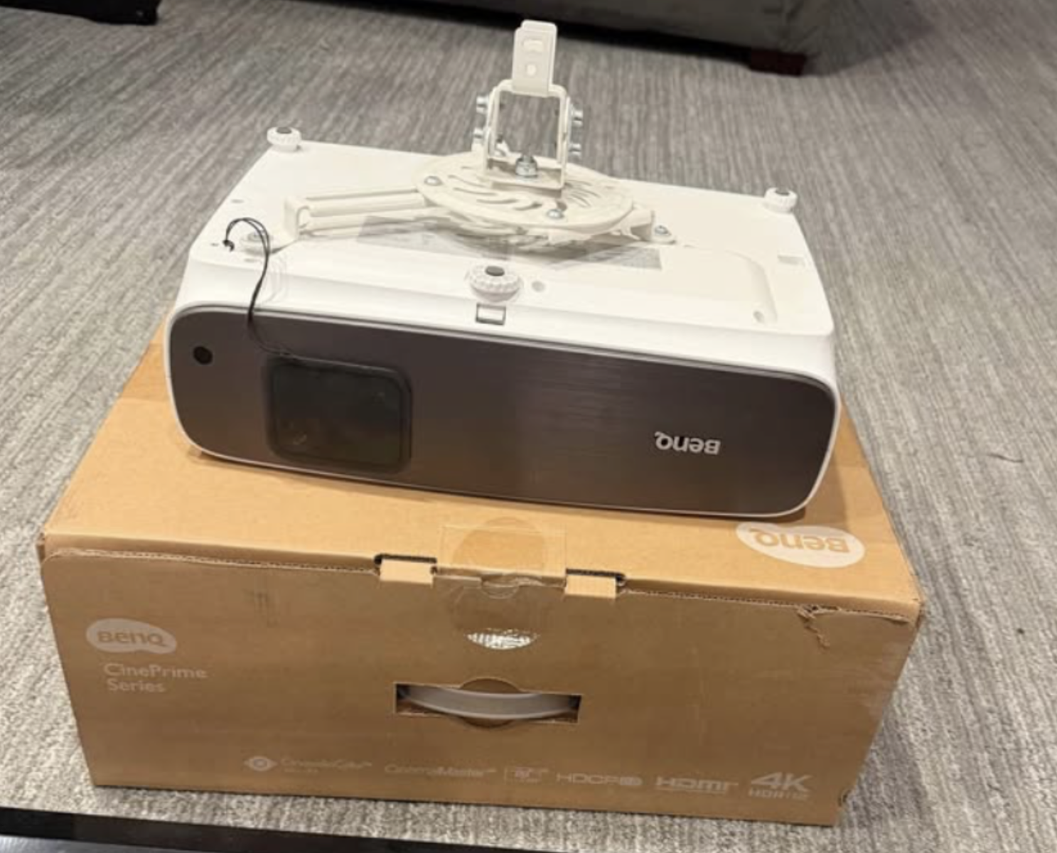 BenQ HT3550 - 4K projector