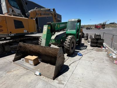 Skytrak Telehandler Fork Lift