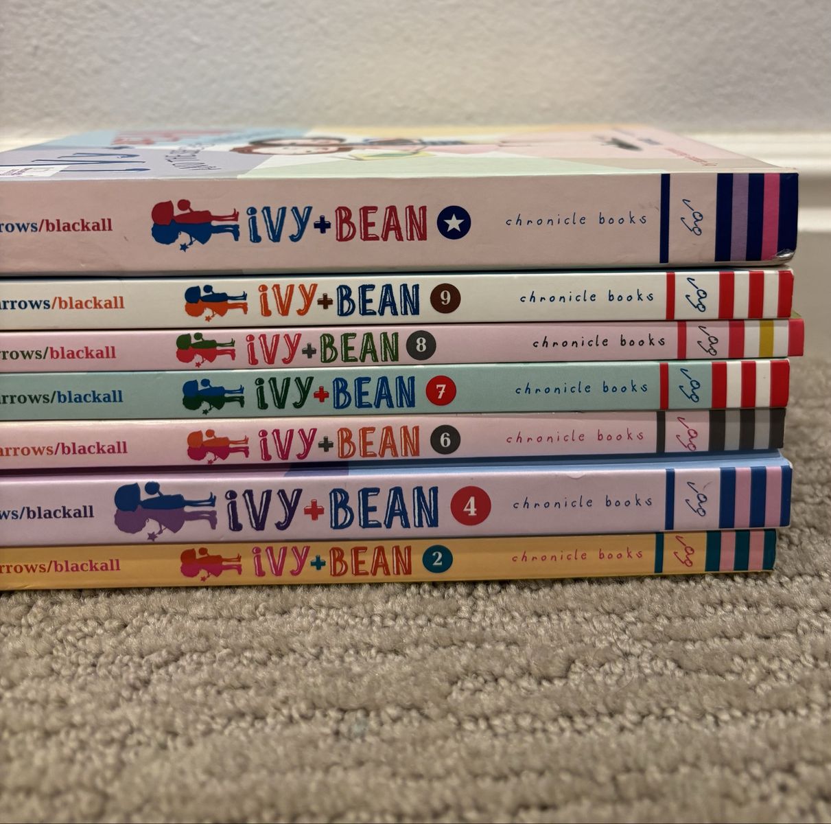 Ivy + Bean Chronicle Books Set, Books 2, 4, 6, 7, 8, 9, plus 1 unnumbered book