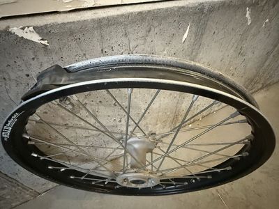 21” Dirtbike front wheel DID