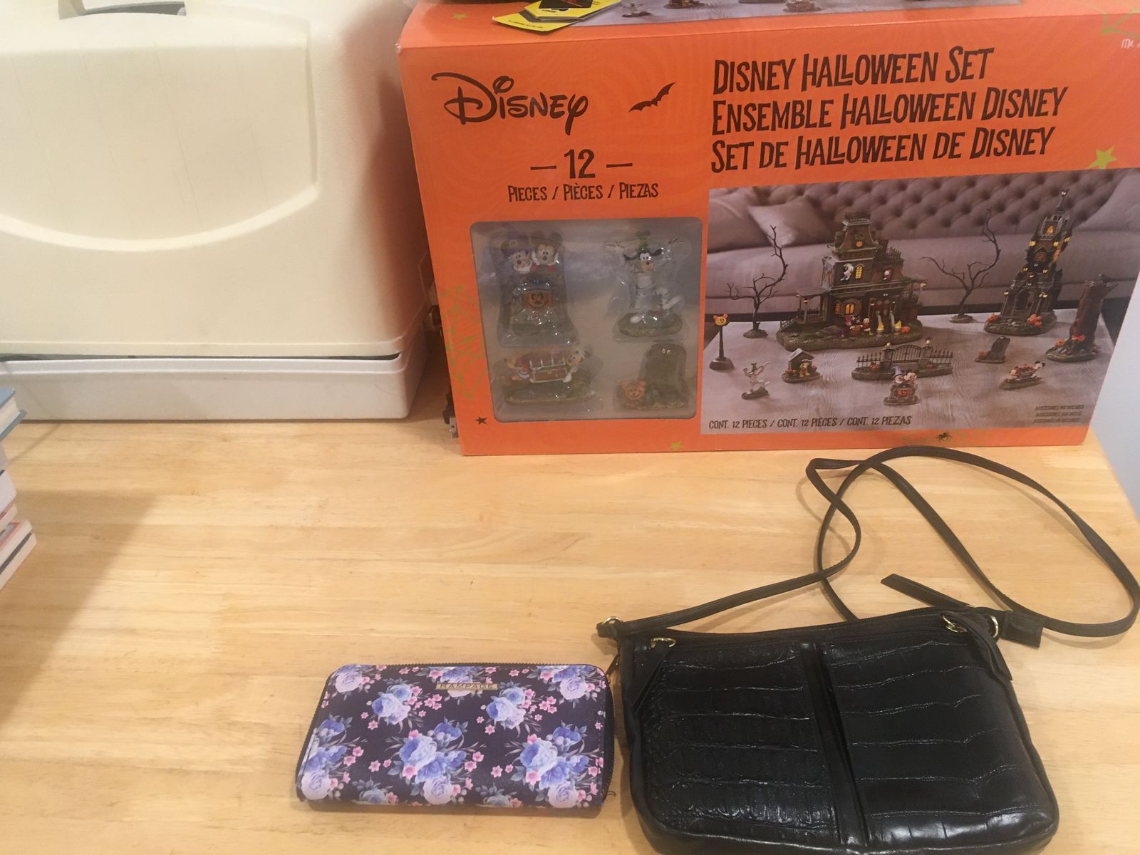 Disney Halloween 12-Piece Haunted House & Character Decoration Set