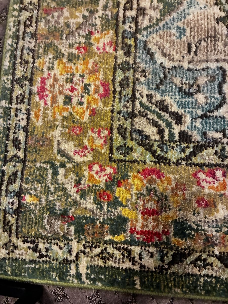 5'2" x 7' Multi-Color Oriental Pattern Area Rug