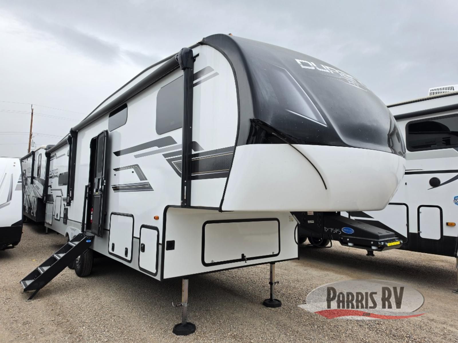 Used 2025 KZ Durango Half-Ton D286BHD