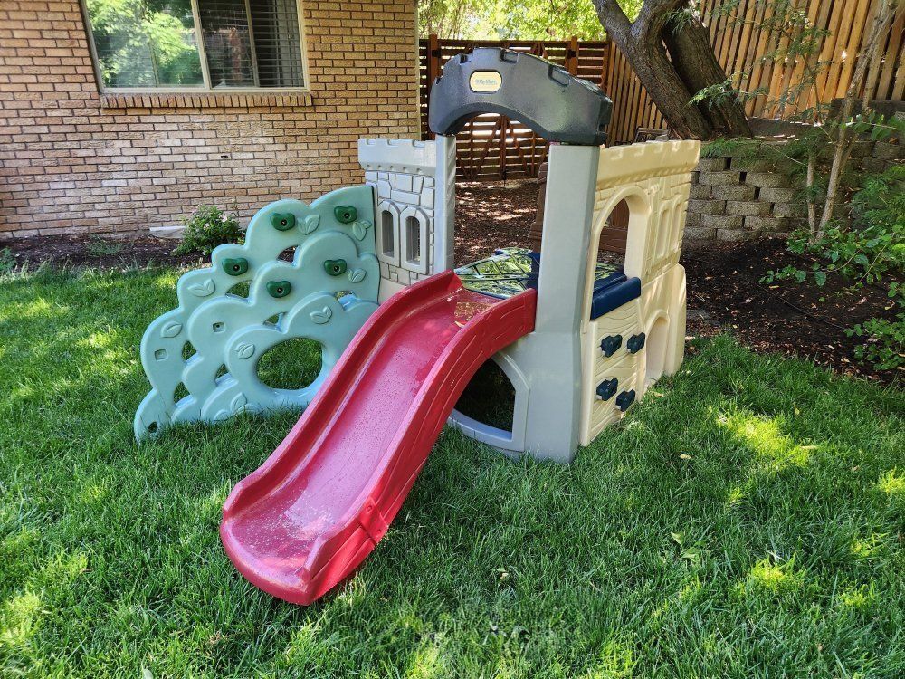 Little Tikes Rock Climber & Slide in Good Condition