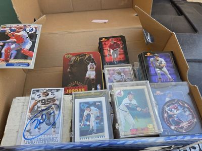 NBA, NFL and MLB Collectors cards
