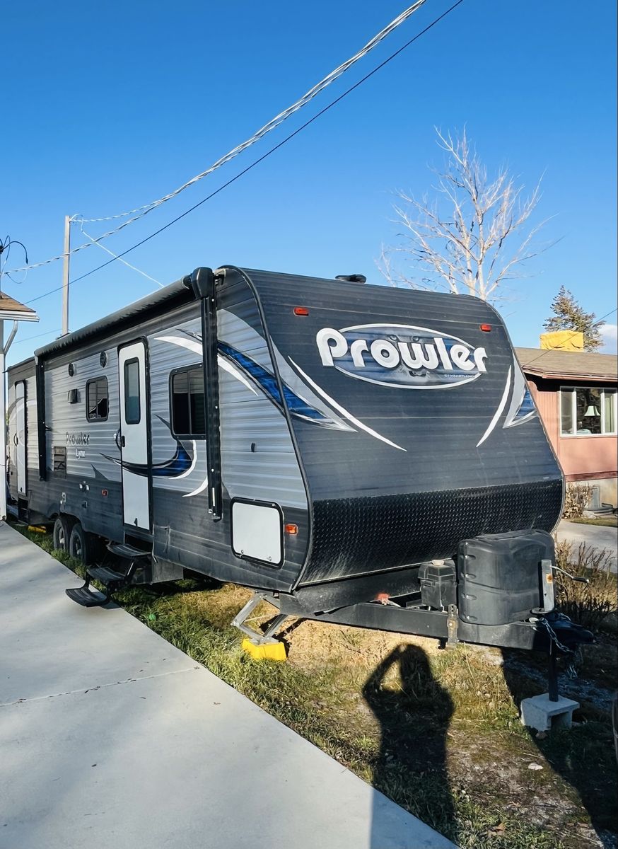 2019 Heartland Prowler Bunkhouse Camper