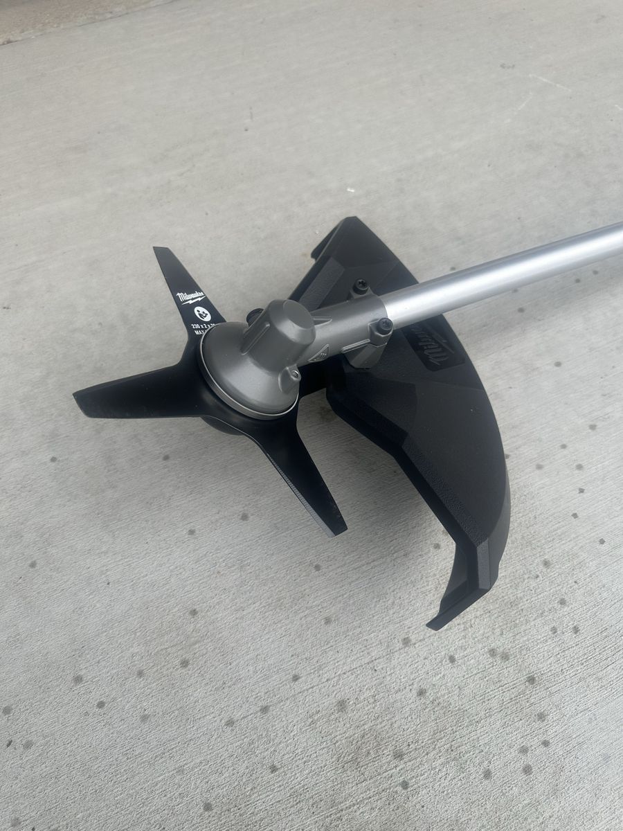 Milwaukee M18 FUEL QUIK-LOK Brush Cutter Attachment