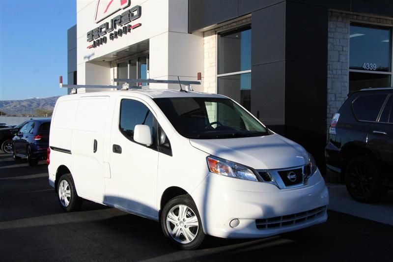 2018 Nissan NV SV