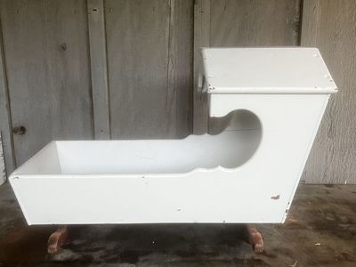 Vintage White Wooden Doll Cradle Rocker - Classic Toy Furniture for Dolls and Teddy Bears