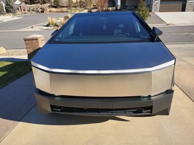 2024 Tesla Cybertruck All-Wheel Drive