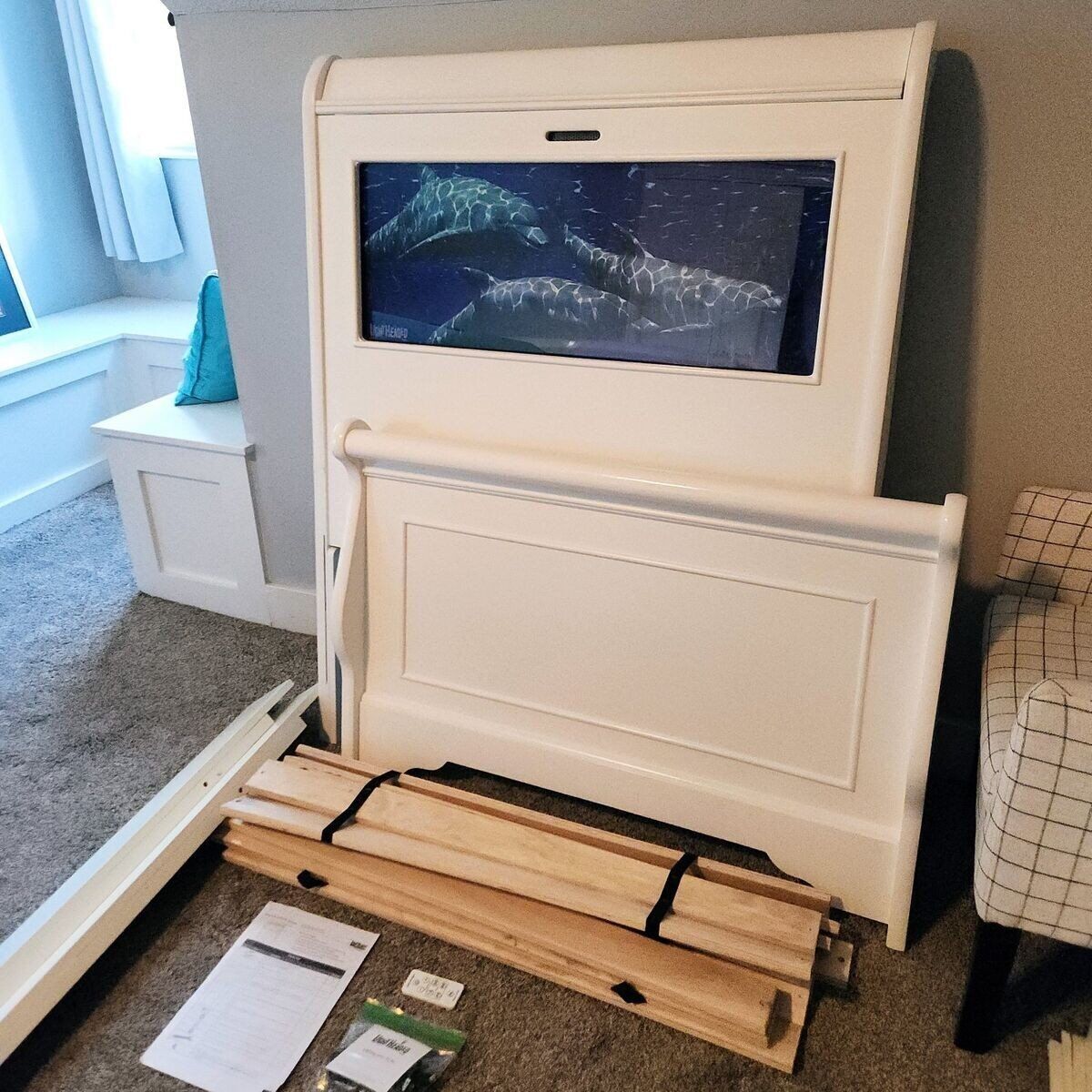 Twin LED Sleigh Bed Lifetime Products White w/Light-up Headboard Image & Lightheaded Beds Remote Control