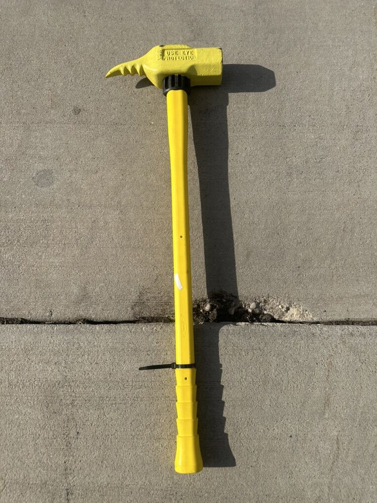 Rhino Manhole Lid Extractor 12 Lb