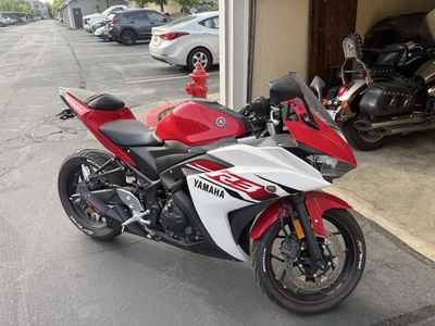 2015 Yamaha YZF-R
