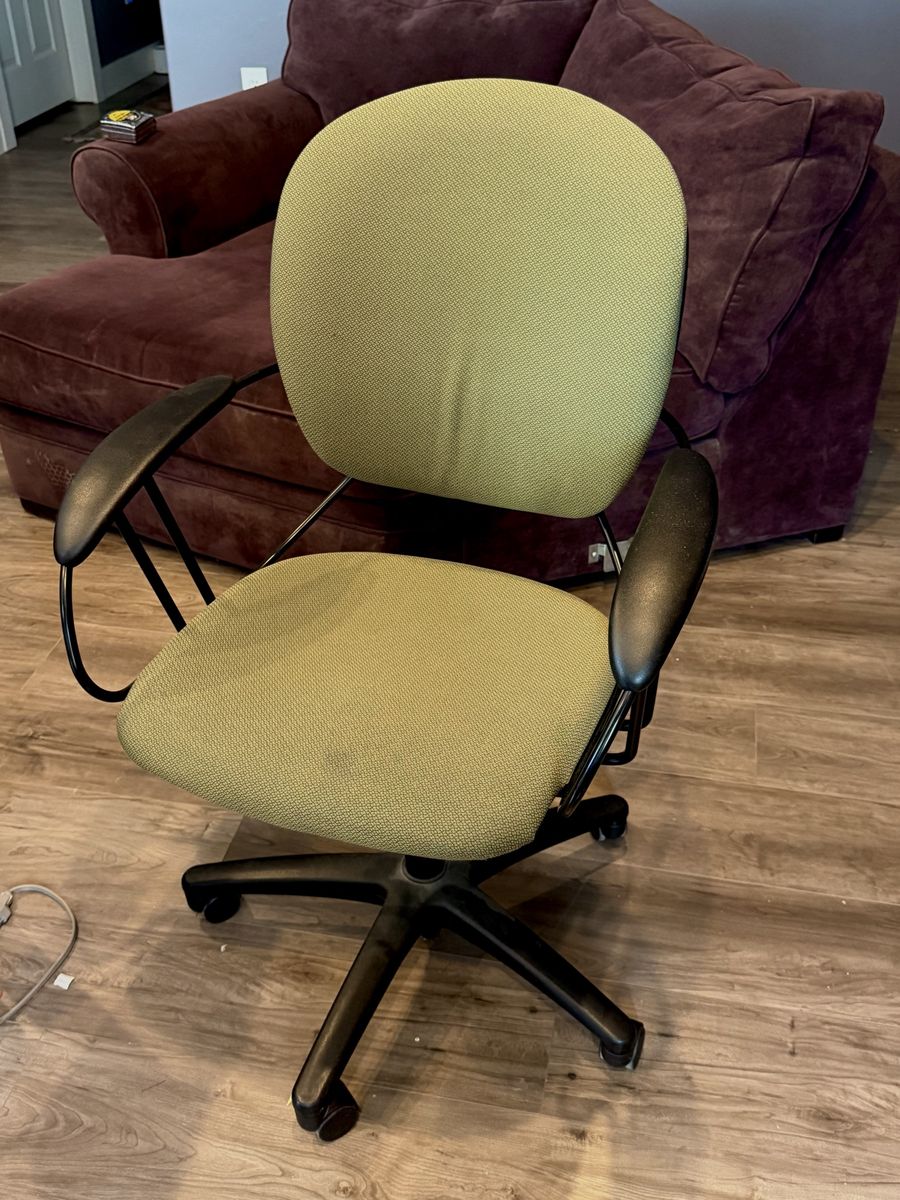 Green Office Desk Chair