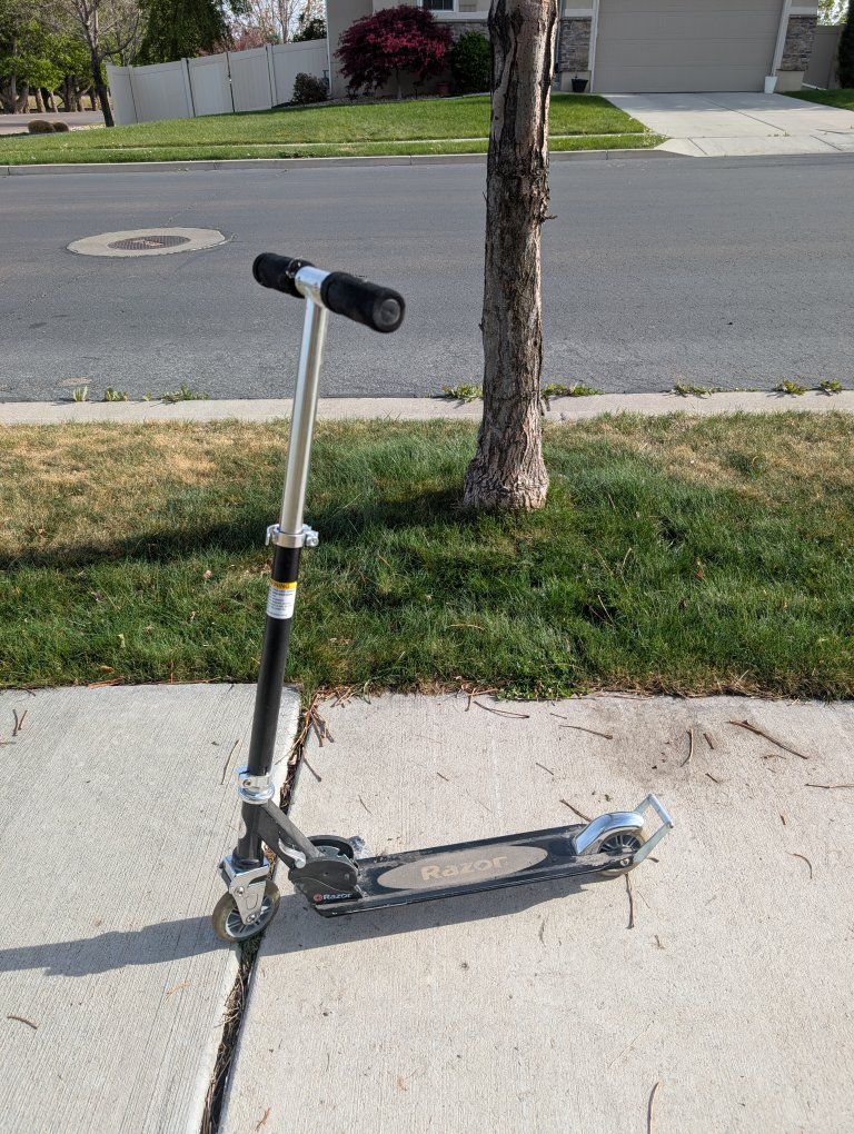 Razor Scooter