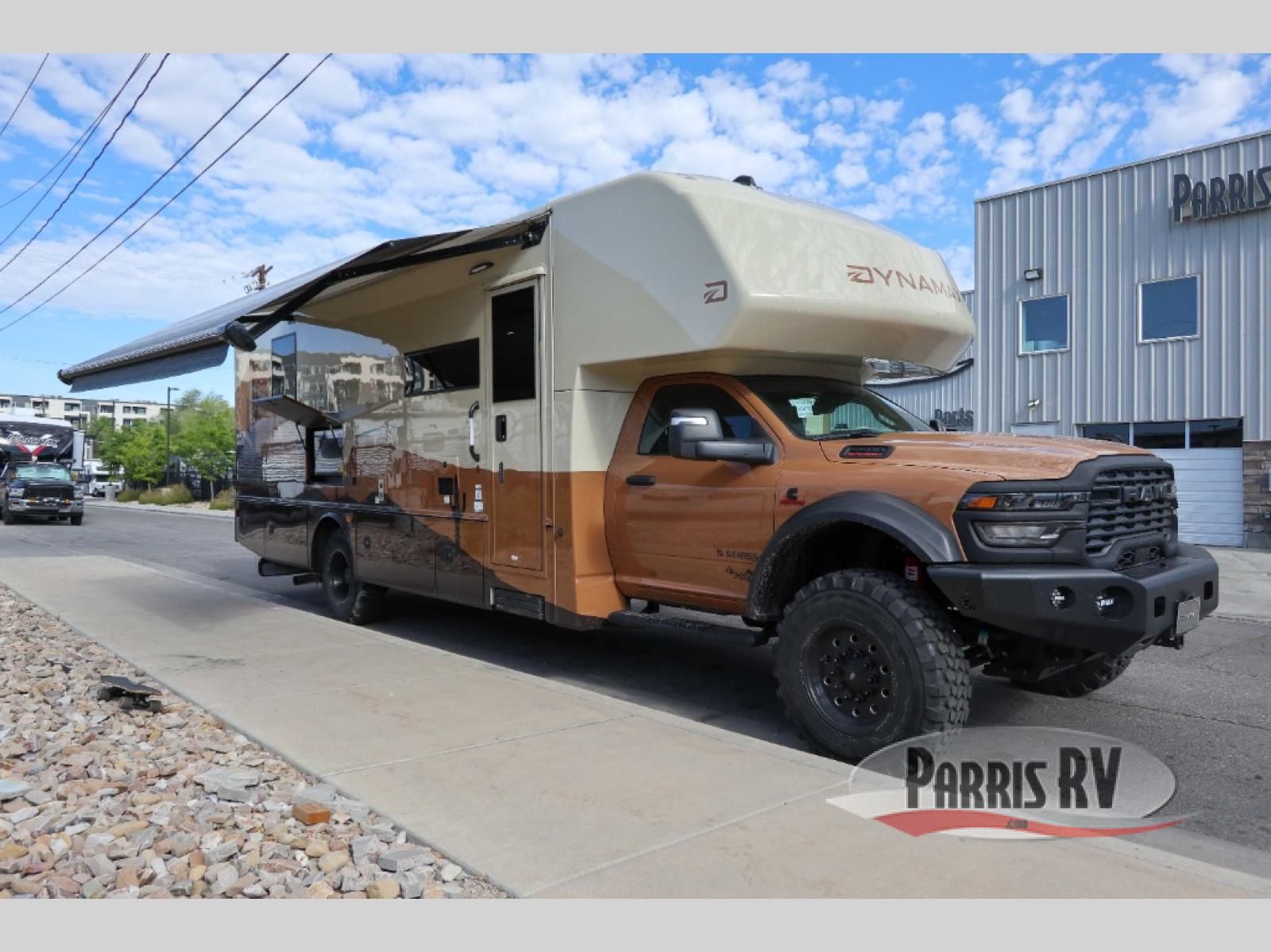 New 2026 Dynamax isata 5 30FW