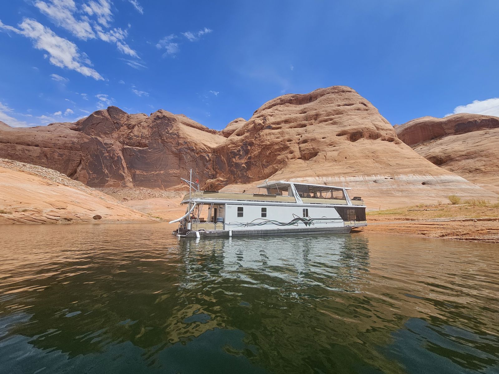 Houseboat Sunset Bay 16' x 75'