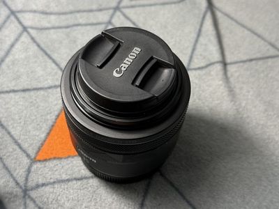 Canon RF 35mm F1.8 STM Lens - Compact & Lightweight Prime Lens